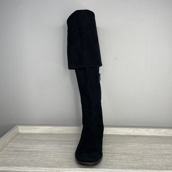 Like New! Stuart Weitzman Hilo black suede over the knee boots size 8 - Picture 4 of 10